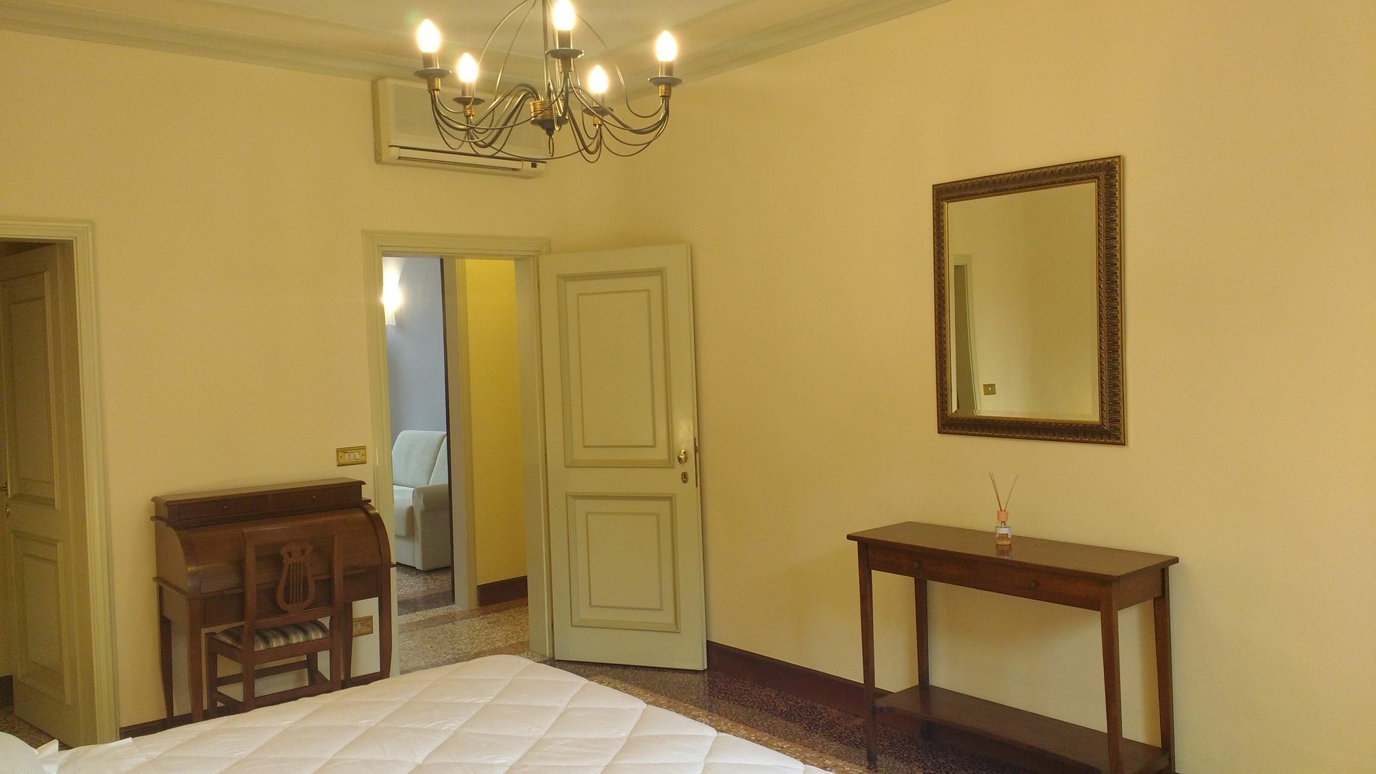 Main Street 59 Apartment โบโลญญา ภายนอก รูปภาพ