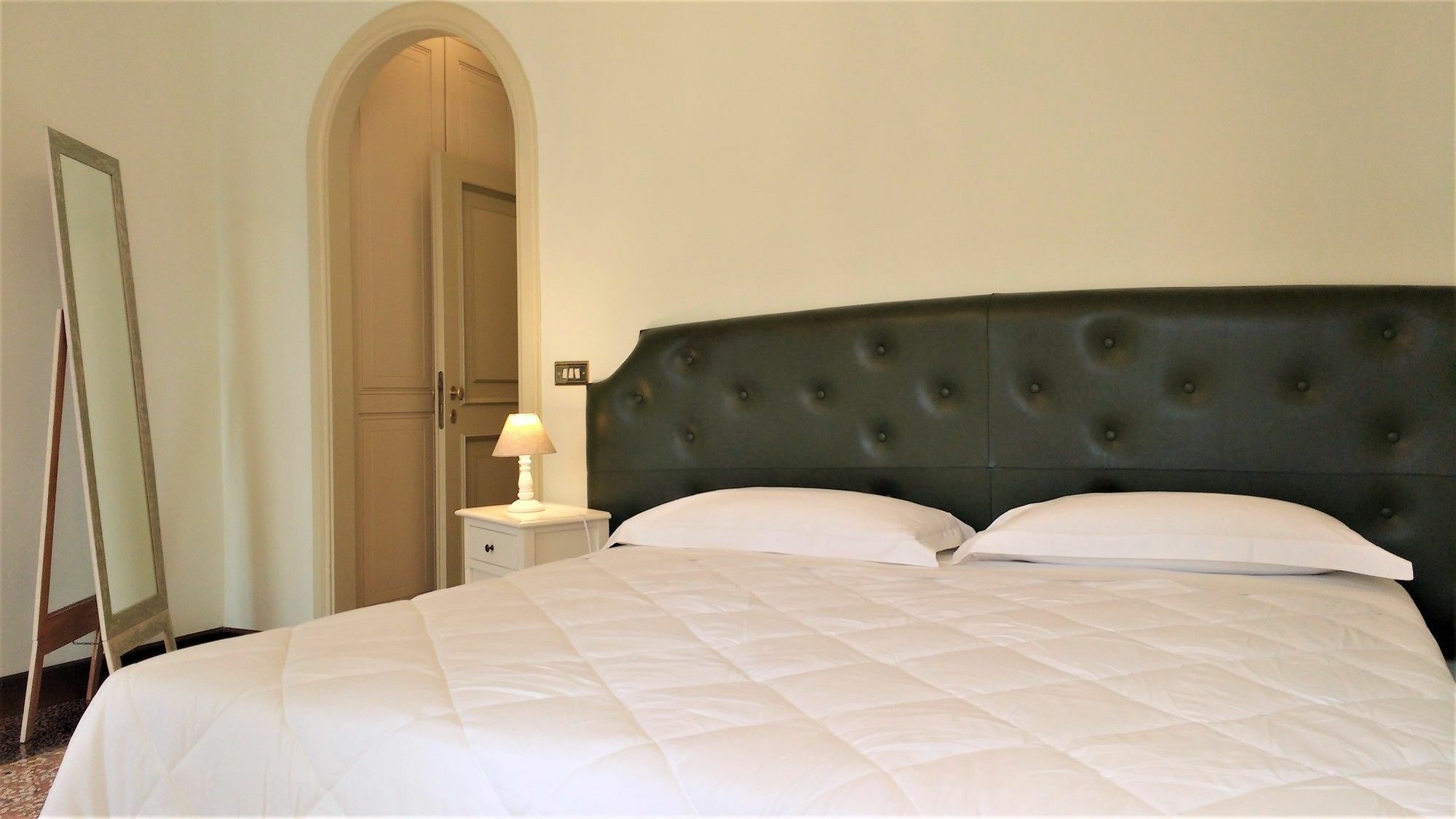 Main Street 59 Apartment โบโลญญา ภายนอก รูปภาพ